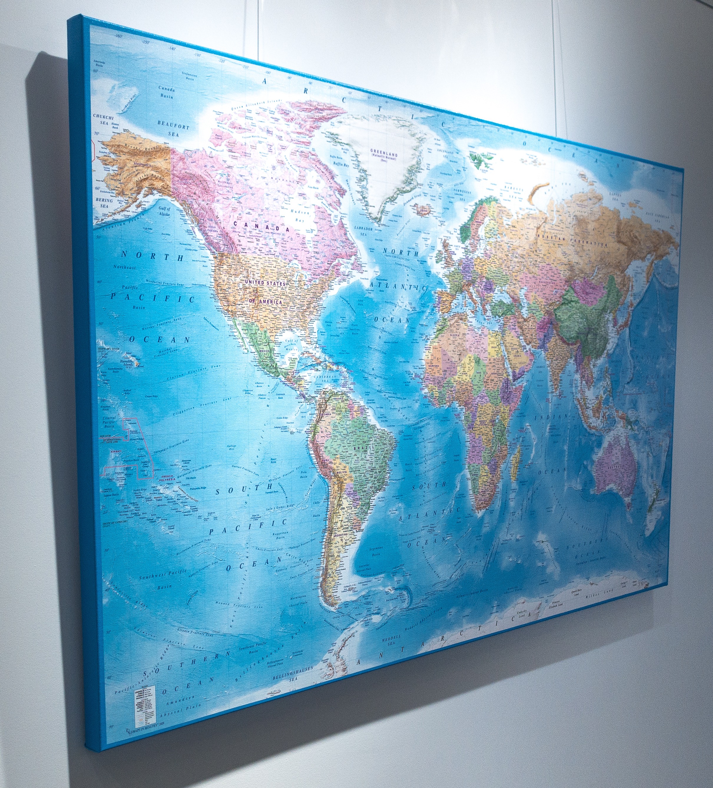 World Canvas Map